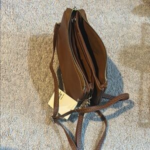 Crossbody - Sophisticated Brown Leather like Crossbody Bag with Vintage Charm